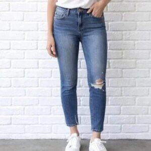 PAIGE Skyline Ankle Peg Jeans 27
